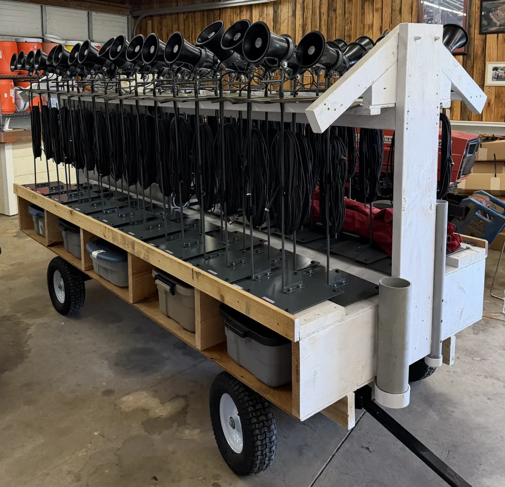 New Voice Calls And Wagons, archive photograph 3